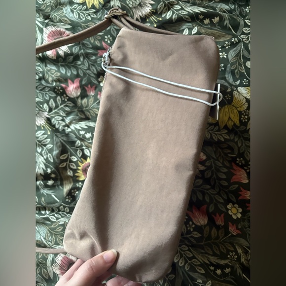 Baggu Toasted Almond Loaf - Picture 2 of 4